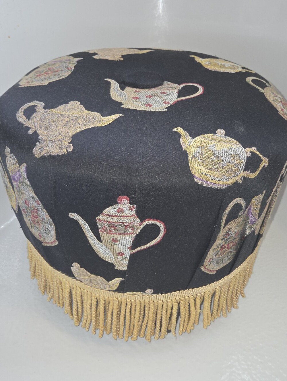 Lovely Vintage Pier 1 Cottage Teapot Tapestry Ottoman Footstool w/Fringe